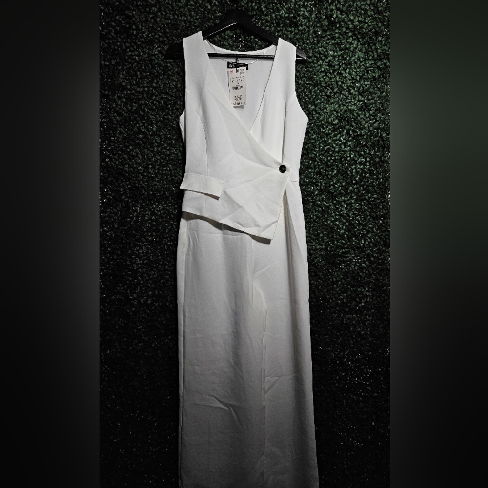Elegant White Jumpsuit